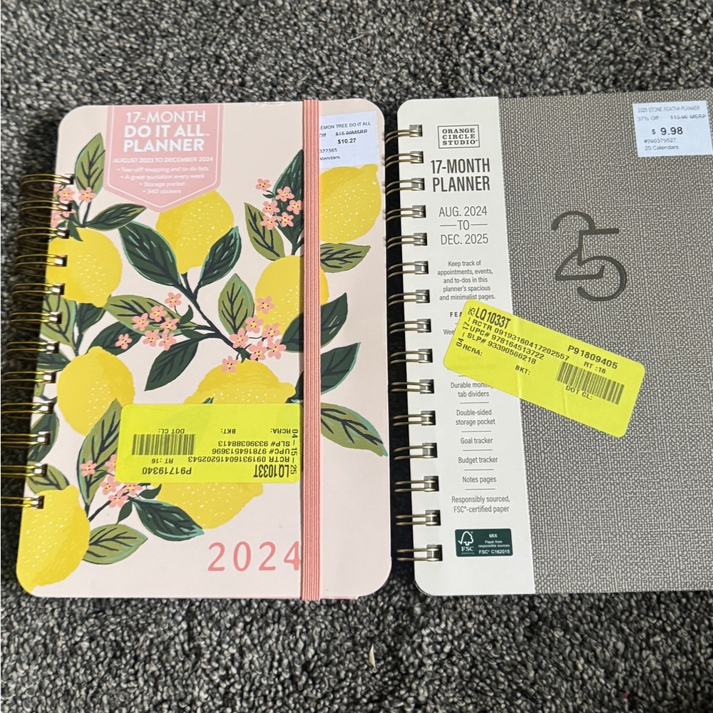 Amazon 17-Month Planners - Lemon Design and Gray Cover